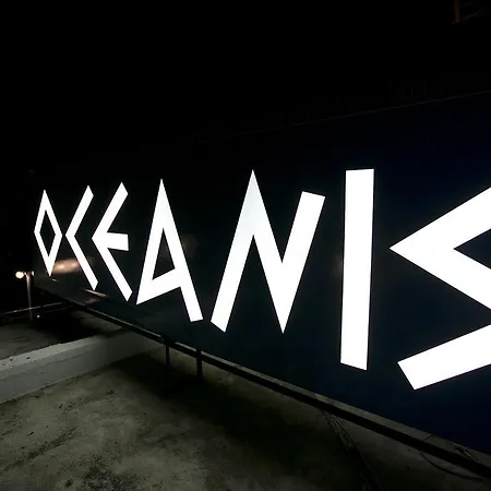Oceanis