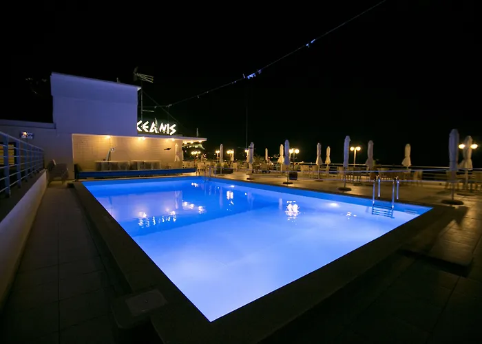 Oceanis 3*