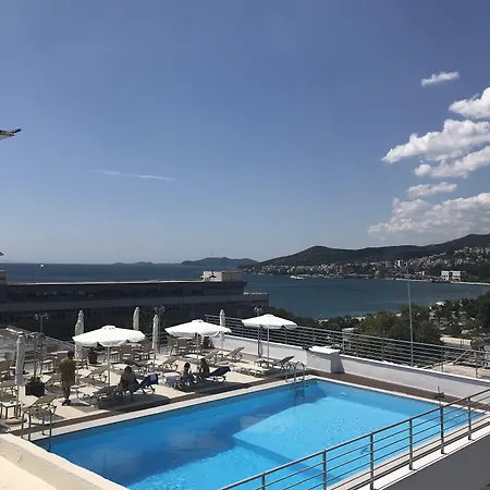 Oceanis 호텔 카발라