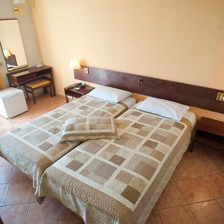 Oceanis 3* Kavala