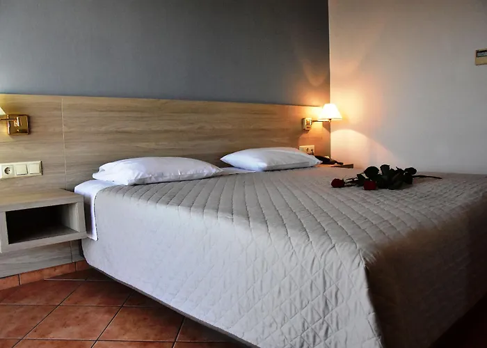 Oceanis Otel 3*