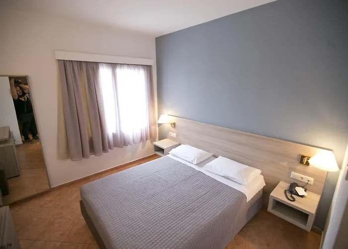 Oceanis 3* Kavala